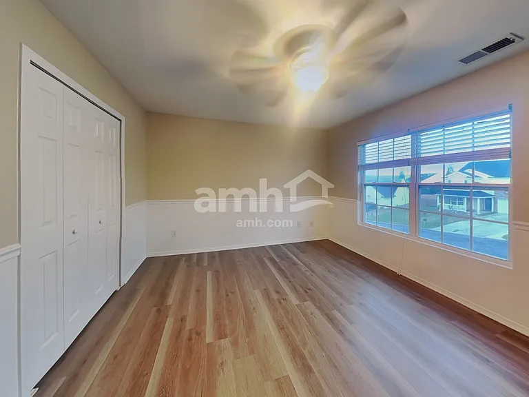 1717 Cabarrus Crossing Dr — Photo 17