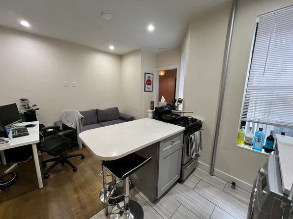 446 East 78th Street 14 image 3 of 7