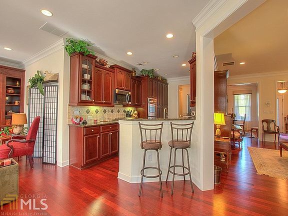 4th image of 3220 Black Gum Ln SW
