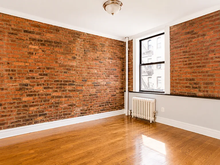 68 Clinton St #3A — Photo 3