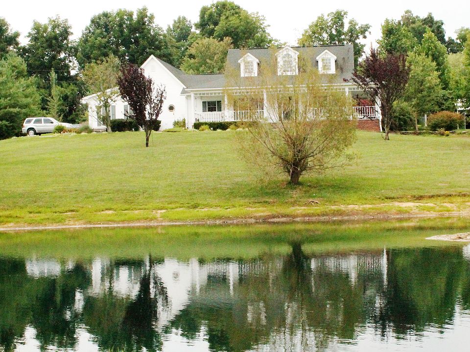 1st image of 105 Sunshine Dr