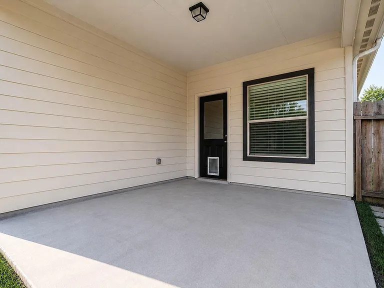 24314 Courtland Oaks St — Photo 36