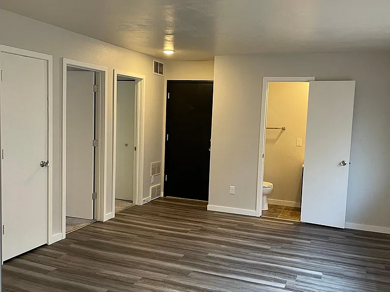 436 S Johnson St #3 — Photo 6