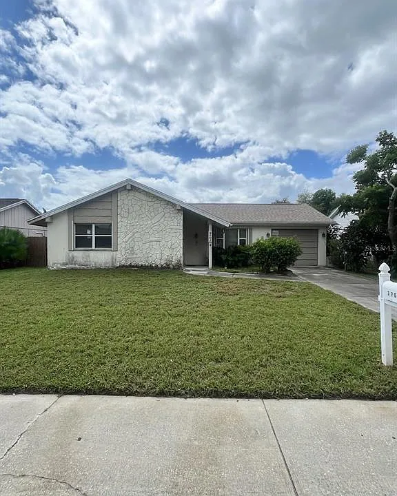 3702 Sail Dr