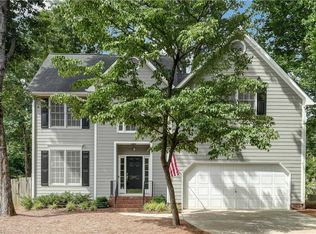 2417 Beaconwood Dr, Greensboro, NC 27455