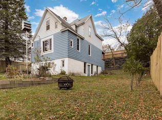 2114 W 4th St, Duluth, MN 55806