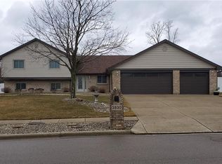 3830 Ellsworth Dr, Dayton, OH 45431