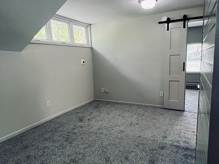 336 Grove St SW #2 — Photo 2