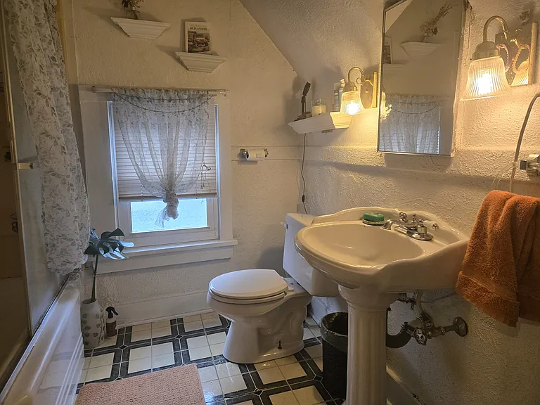 467 Norwood Ave — Photo 18