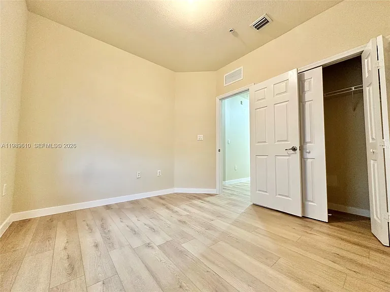 11403 NW 89th St #219 — Photo 32