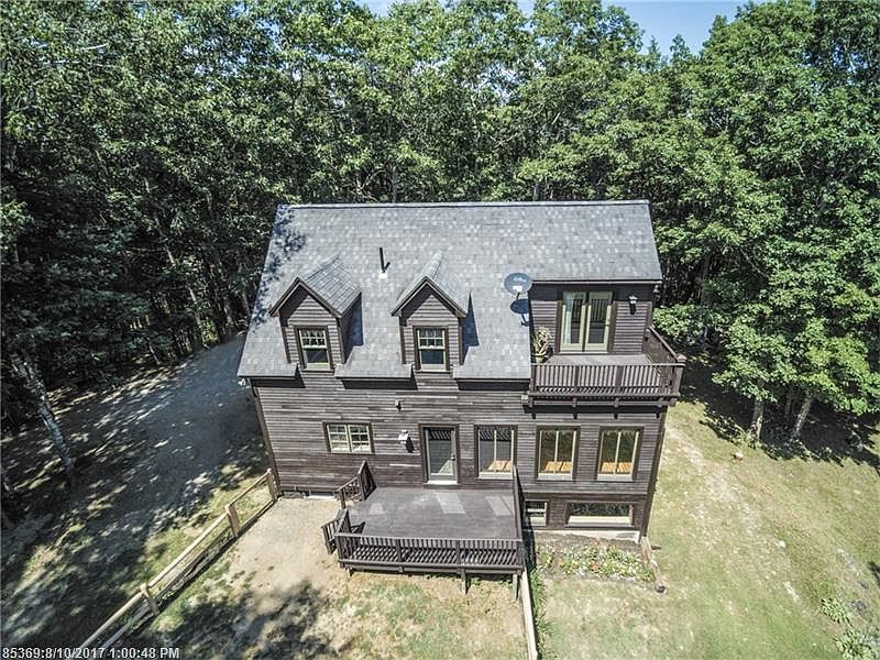 2nd image of 347 Middle Rd