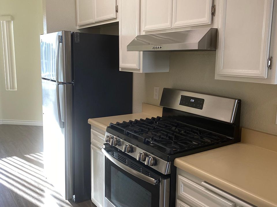 290 Landis Ave 2 Bedrooms, Chula Vista, CA 91910 Zillow