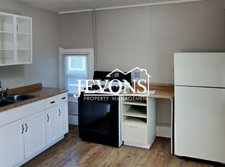 402 S 7th Ave APT B, Yakima, WA 98902