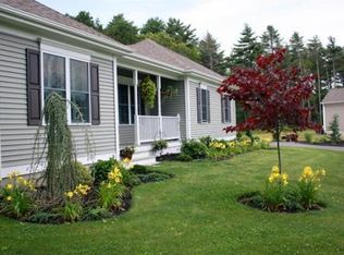 9 Damien Dr, Wareham, MA 02571