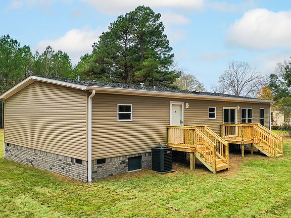 5th image of 145 Firethorn Ct