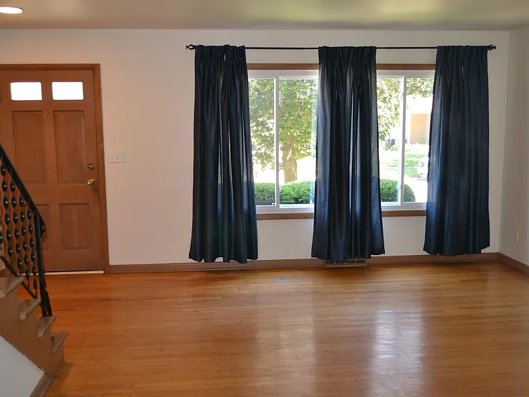 3308 Darwood Dr — Photo 2