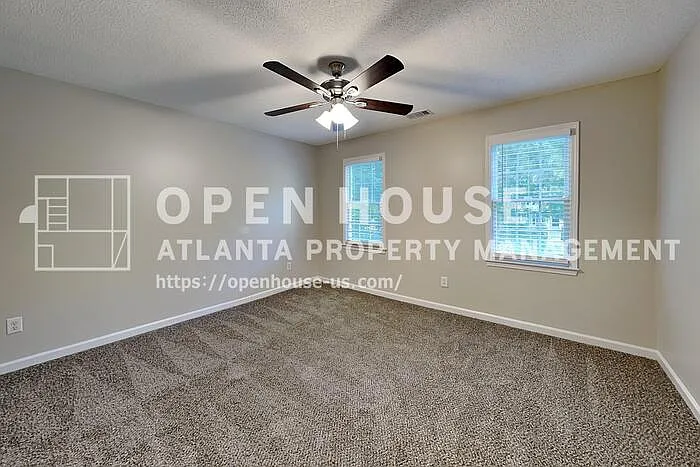 328 Abbington Ln — Photo 11