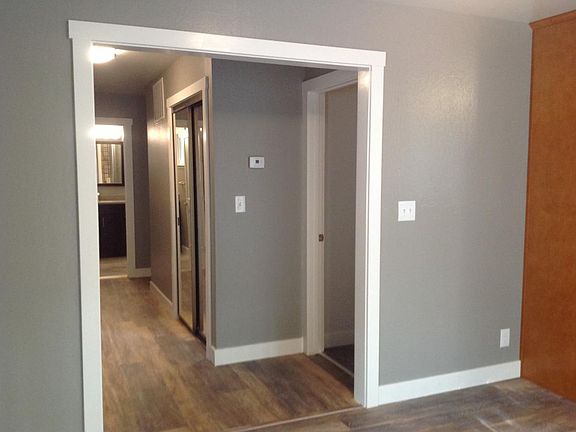 3rd image of 317 Poplar Ave APT 101