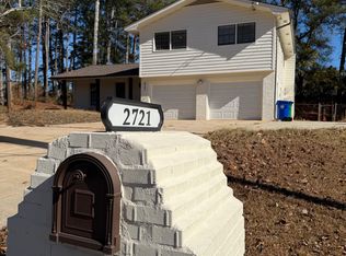 2721 Summit Hills Dr, Tucker, GA 30084