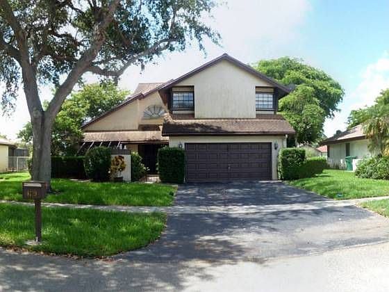 1st image of 8720 SW 57th Pl