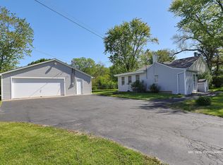 38690 N Green Bay Rd, Beach Park, IL 60087
