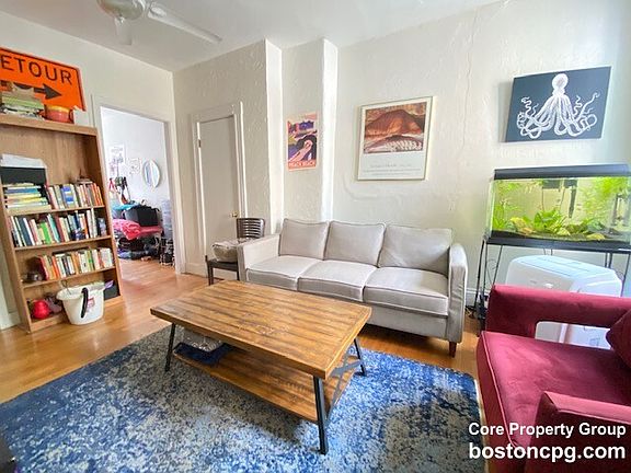 2nd image of 15 Unity St APT 4