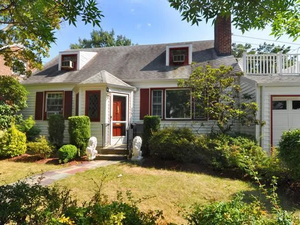 236 Delano Ave W, Yonkers, NY 10704