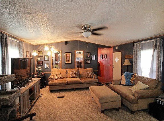 4th image of 5004 Grandview Dr