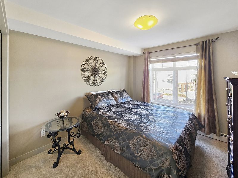 Calgary Townhouse for rent - 2 Bedrooms — photo 9