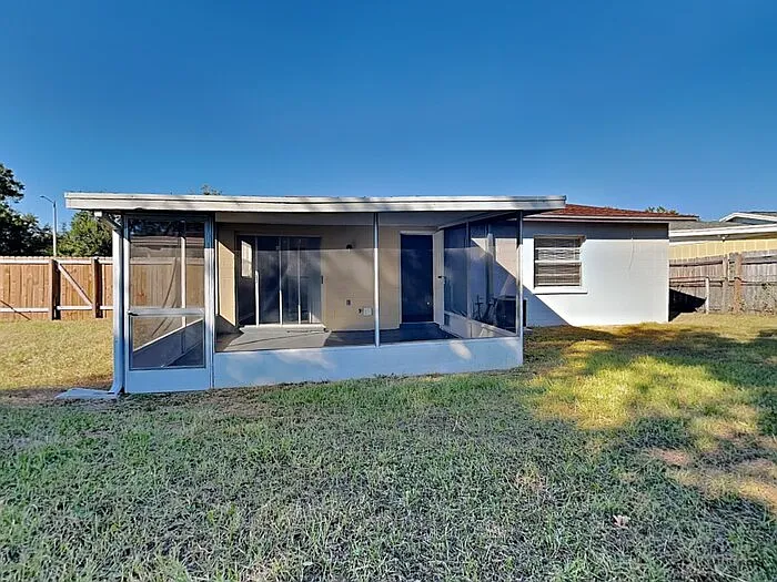 8511 Fish Lake Rd — Photo 2