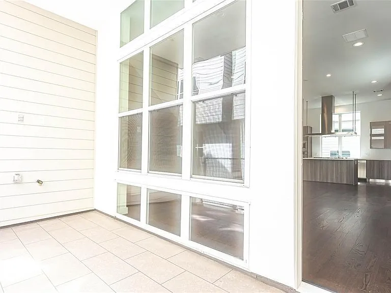 5868 E Post Oak Ln — Photo 13