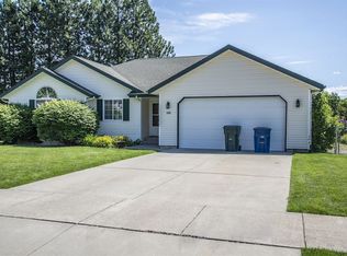 8868 N Huntington Ct, Hayden Lake, ID 83835