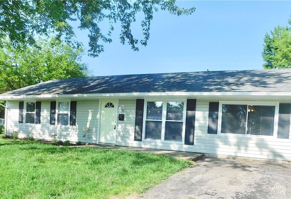 1st image of 487 Caldwell Cir