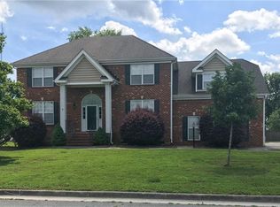 107 Sweetbriar Ln, Suffolk, VA 23435