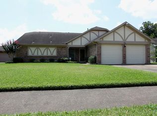4918 Colombia Dr, Pasadena, TX 77505