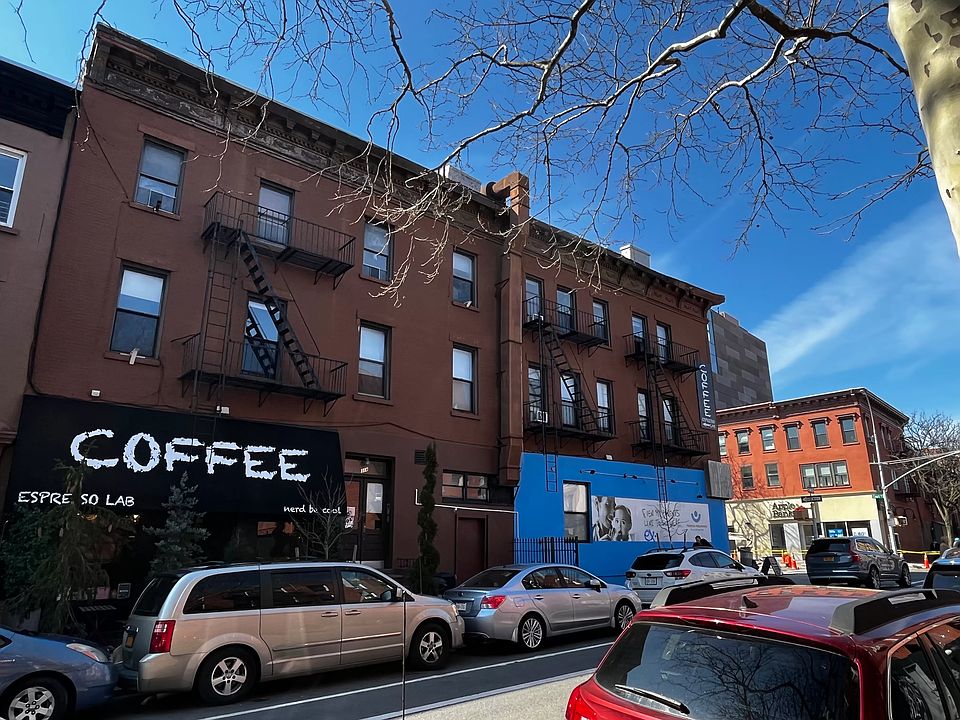 2nd image of 325 Court St