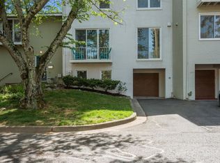 11439 Waterview Cluster, Reston, VA 20190