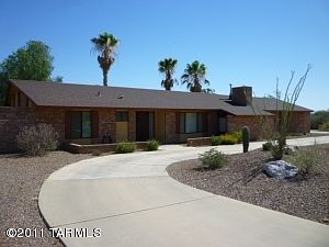 1st image of 1885 W Dawn Dr