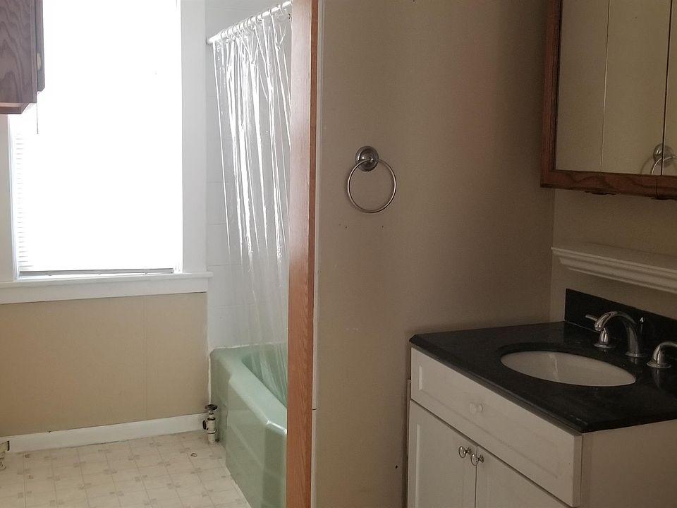 1st image of 58 Choate Ave