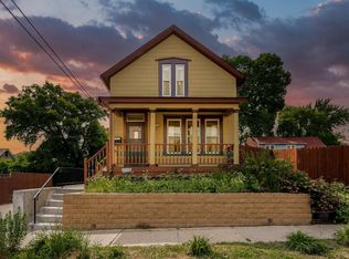 1067 Greenbrier St, Saint Paul, MN 55106