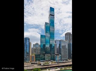 363 E Wacker Dr #1408, Chicago, IL 60601