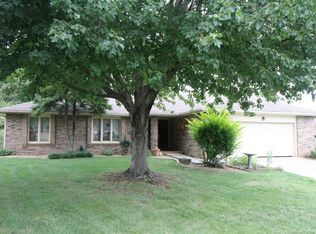 3904 S Cutler Ct, Springfield, MO 65807