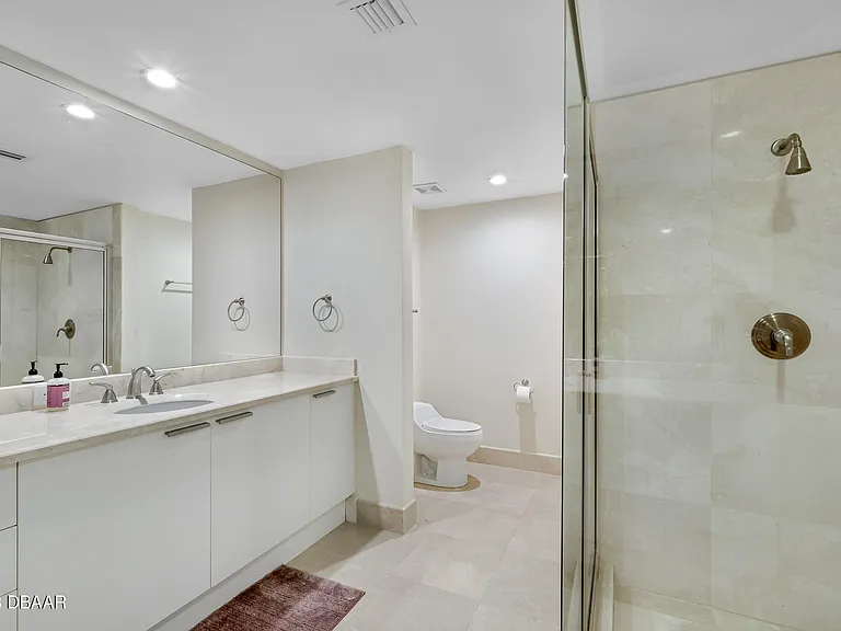 231 Riverside Dr #1006 — Photo 25
