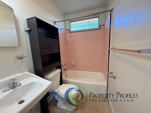 3rd image of 1260 N King St APT 4