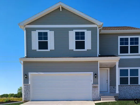 20513 Swallotwail St, Gretna, NE 68028