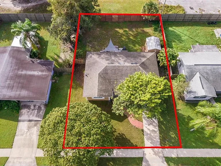 814 Malone Dr — Photo 20