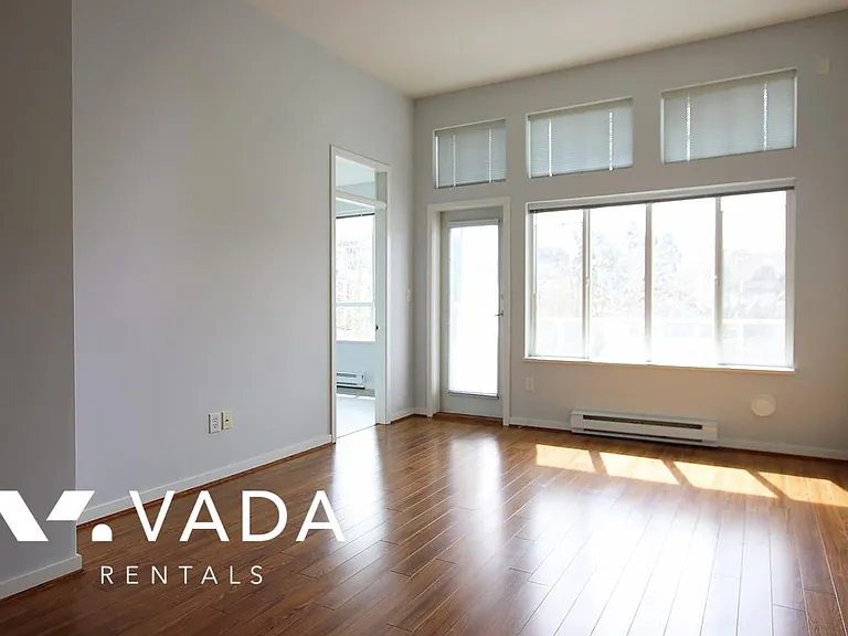 3651 Foster Ave #402 — Photo 3