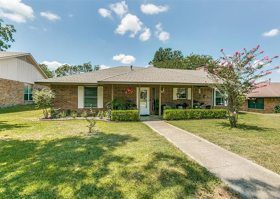 1st image of 410 Dogwood Dr