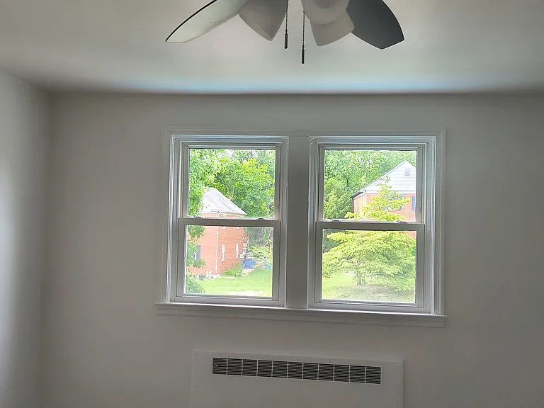 1008 E Lake Ave — Photo 10