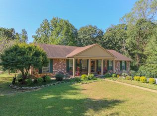 113 Forrest Glen Rd, Columbus, MS 39705